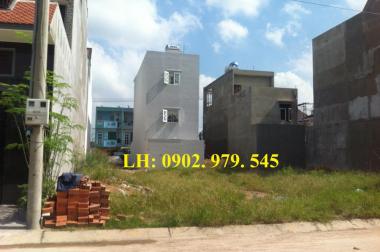 Bán đất ngay cầu Lớn, Hóc Môn, dt: 5x20m giá 250 triệu, sổ hồng riêng (chính chủ). LH: 0902.979.545