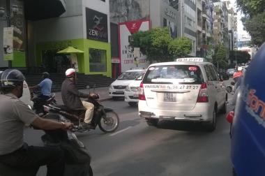 Bán gấp MT Nguyễn Trãi, P. Bến Thành Q. 1, khu vực vip giá 32 tỷ TL, LH: 0915 939 239