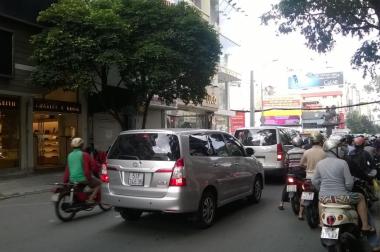 Bán gấp MT Nguyễn Trãi, P. Bến Thành Q. 1, khu vực vip giá 32 tỷ TL, LH: 0915 939 239