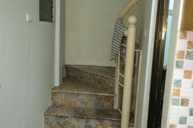Bán căn hộ tập thể Đường Sắt 29 Láng Hạ, 100m2, giá 2,1tỷ