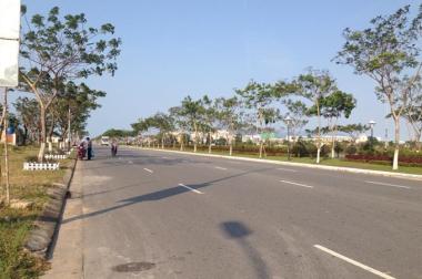 Bán lô đất 226m2, MT Hồ Tùng Mậu để xây Khách sạn ven biển
