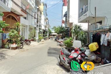 Bán nhà 1 lầu mặt tiền đường số 47, phường Bình Thuận, quận 7
