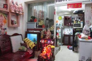 Cần bán gấp nhà hẻm 59 Trần Phú, P. 4, Quận 5, TP HCM, diện tích 4m x 6.8m