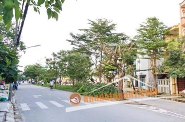 Nhà phố hiện đại 2 lầu ST mặt tiền đường khu Nam Long Phú Thuận, Q. 7
