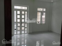 Bán nhà sổ hồng riêng KDC Sài Gòn Mới, DT 150m2, 4 phòng ngủ, đường xe hơi, giá 2.35 tỷ