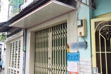 Cần bán gấp nhà cấp 4 gác lửng hẻm 279 đường Lâm Văn Bền, P. Bình Thuận, Quận 7