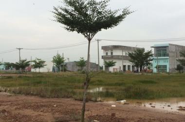 Đất thổ cư xây trọ 10x30m, SHR, gần KCN Tân Phú Trung