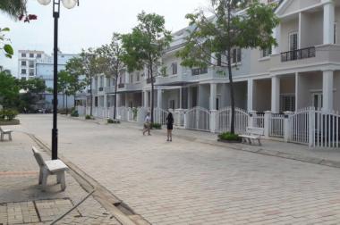 Nhà DT 4x12m, 1 trệt 1 lầu, sổ hồng riêng, 800tr, đường Nguyễn Văn Bứa, Hóc Môn