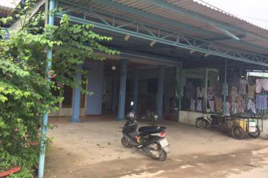 Nhà cấp bốn, DT 195m2 đất ở đô thị hẻm bê tông Hoàng Phan Thái