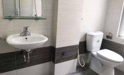 Bán nhà ngõ 58A Hoàng Đạo Thành 35m, 5 tầng, 3.05 tỷ