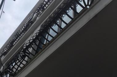 Bán nhà 38m2 ngõ 168 Kim Giang-giá 2.65 tỷ- cách đường Nguyễn Xiển (vành đai 3) 150m-0943075959