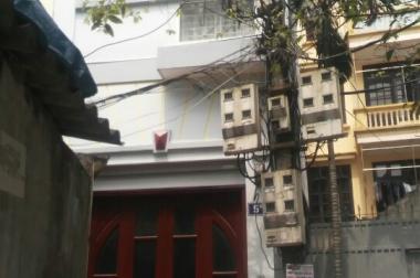 Gia đình chuyển chung cư bán nhà ngõ Quỳnh, Thanh Nhàn diện tích 50m2