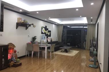 Cần bán gấp căn hộ chung cư số 6 Nguyễn Công Hoan tòa Platinum, diện tích 108m2, giá 48 tr/m2