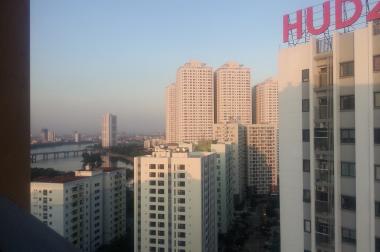 Tôi muốn bán căn hộ 3 phòng ngủ tại khu đô thị Linh Đàm tòa A1CT2 có view hồ Linh Đàm