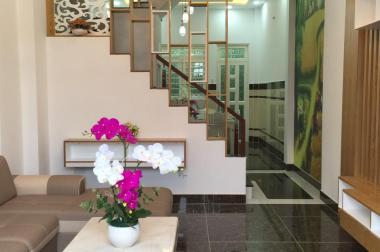 Nhà phố liền kế thiết kế châu Âu Thạnh Xuân 25 Quận 12 giá tốt 