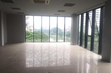 Cho thuê văn phòng, view đẹp, nhìn ra hồ tại mặt phố Chùa Láng. LH 01669118666