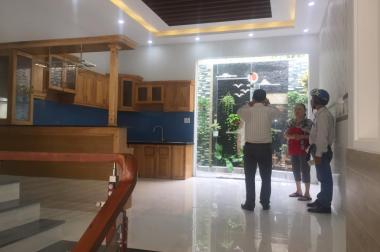 Cần bán nhà đẹp, mới hoàn thiện đường 3, Phạm Hữu Lầu, P. Phú Mỹ, Quận 7, 4x18m, 3 lầu, 6,3 tỷ