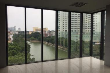 Cho thuê văn phòng mặt phố Chùa láng gần ĐH Ngoại Thương, Ngoại Giao view hồ 3 mặt thoáng 