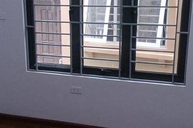 Bán nhà Đại Từ,Hoàng Mai,  30m2, 4 tầng, Cách đường lớn 100m, 2.2 tỷ. 0983 860 424