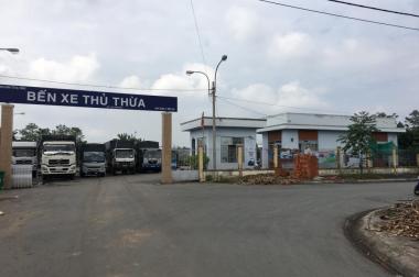 Bán gấp nền đất 125m2 ngay mặt tiền chợ Thủ Thừa, đường Phan Văn Tình, thị trấn Thủ Thừa
