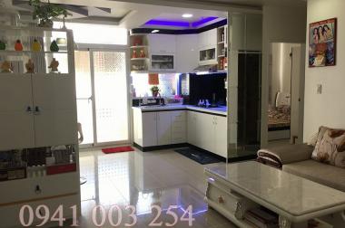 Cần bán gấp căn hộ Hoàng Kim Thế Gia, Diện tích: 83m2, 3pn,2wc Giá: 2.05 tỷ, có sổ hồng,Tặng bộ nội thất cao cấp (Theo Hình)