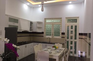 Nhà đẹp, thiết kế châu Âu 1 trệt 3 lầu Thạnh Xuân quận 12 vào ở ngay