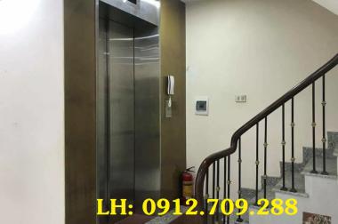 Bán gấp nhà 7 tầng có thang máy, phố Cát Linh, giá chỉ 5.4 tỷ