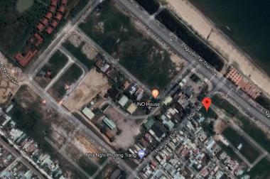 Chính chủ cần bán 1 lô đất mặt biển, mặt chính đường Nguyễn Tất Thành