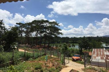 Bán đất nền view Hồ Xuân Hương, MT đường Yersin, P. 1, TP. Đà Lạt. DT: 1.000m2, đất thổ cư 100%