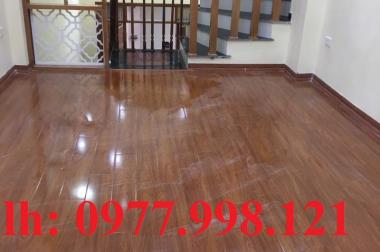 Bán nhà Tựu Liệt, 2 mặt thoáng, DT 42m2, Xây 4,5 tầng, ô tô đỗ gần, ngõ rộng thoáng, giá 2,1 tỷ, LH 0977998121