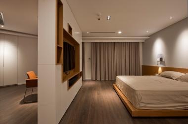 Cho thuê căn hộ sang trọng bậc nhất chung cư Indochina Plaza, 3 phòng ngủ nội thất cực đẹp