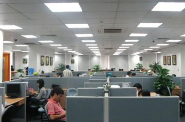 Cho thuê văn phòng giá rẻ 200 nghìn/m2/tháng, mặt phố Nguyễn Khuyến, quận Đống Đa