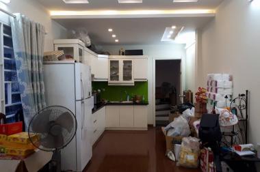 Bán nhà Tôn Đức Thắng 5.3 tỷ,31m,6 tầng,ÔTÔ,Ngõ thông,KD