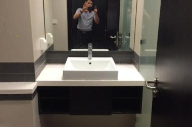 Chính chủ cho thuê gấp căn hộ 15-17 Ngọc Khánh, 160m2, 3PN, đồ cơ bản, 15tr/tháng.LH: 0919863630