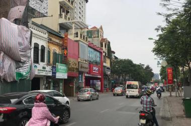 Do gia đình có việc nên muốn bán nhà mặt phố Nguyễn Thái Học, Kim Mã, Ba Đình