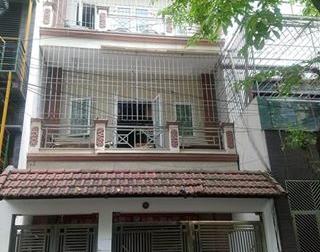 Cho thuê nhà mặt phố tại Cầu Giấy, Hà Nội, diện tích 81m2 