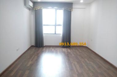 Cho thuê chung cư Goldmark City 136 Hồ Tùng Mậu, nhà mới, 139m2, view quảng trường Ruby