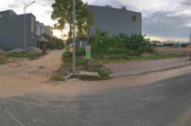 Bán đất lô 100m2 trên mặt đường Phạm Văn Đồng - Tích Sơn - Vĩnh Yên