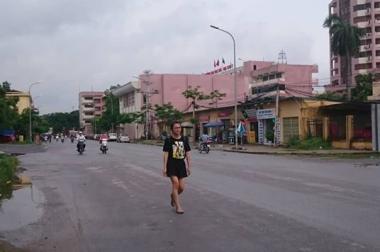 Bán nhà Phố Viên, cạnh đại học Mỏ 70m. Nội thất cao cấp