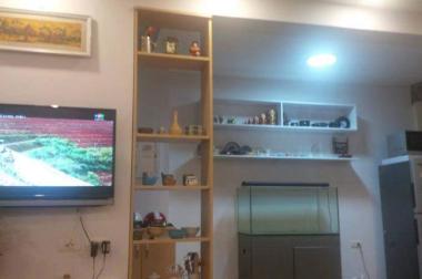 Cần bán căn hộ tập thể Khí Tượng Thủy Văn, tầng 2, ngõ 62 Nguyễn Chí Thanh, 60m2, giá 1.99 tỷ