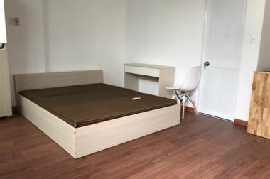 Nhà 3 lầu, sân thượng, 515 Lê Văn Lương, Q7
