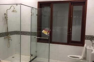 Bán nhà ngõ 45, Võ Chí Công, DT 44m2, 5.5 tầng, giá 5,9 tỷ, nhà mới ở ngay