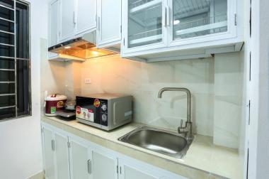 cho thuê căn hộ chung cư đủ đồ, có dịch vụ dọn phòng sạch sẽ đường Nguyễn Thị Định giá 8.2tr/th