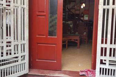 Gia đình cần bán gấp nhà Trương Định 54m 4 tầng ở ngay.