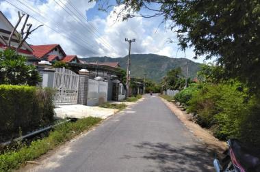 Chính chủ cần bán lô đất xã Suối Tiên, gần đường HL39, diện tích 406m2