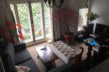 Hót nhà đẹp cần bán gấp nhà Trương Định 45m 5 tầng.