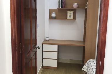 Bán nhà 1 trệt 2 lầu giá 1,65 tỷ HXH sát Gò Vấp, sổ hồng