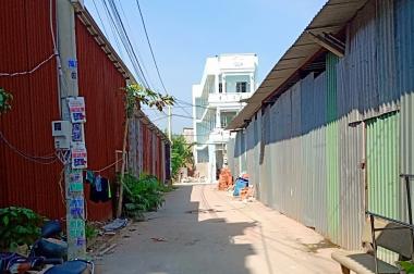 Cần bán gấp Nhà mới xây sau Công Viên Phần Mền Quang Trung , gần Bệnh Viện  Quận 12