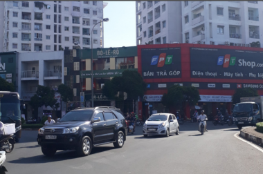 MT vòng xoay Lê Đại Hành, Q11, kinh doanh, thuê cao, 7.6x15m, 4 lầu