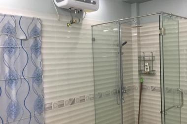 Nhà lô góc rất đẹp Hoàng Hoa Thám, nội thất xứng tầm, sân để 20 xe ô tô, kinh doanh